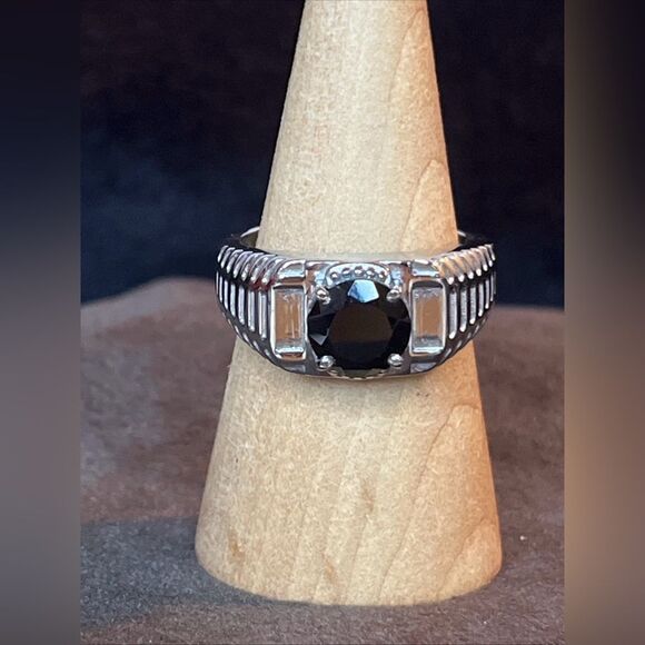 Thai Black Spinel 3.20 ctw Men's Ring in Stainless Steel NWT - Picture 9 of 11